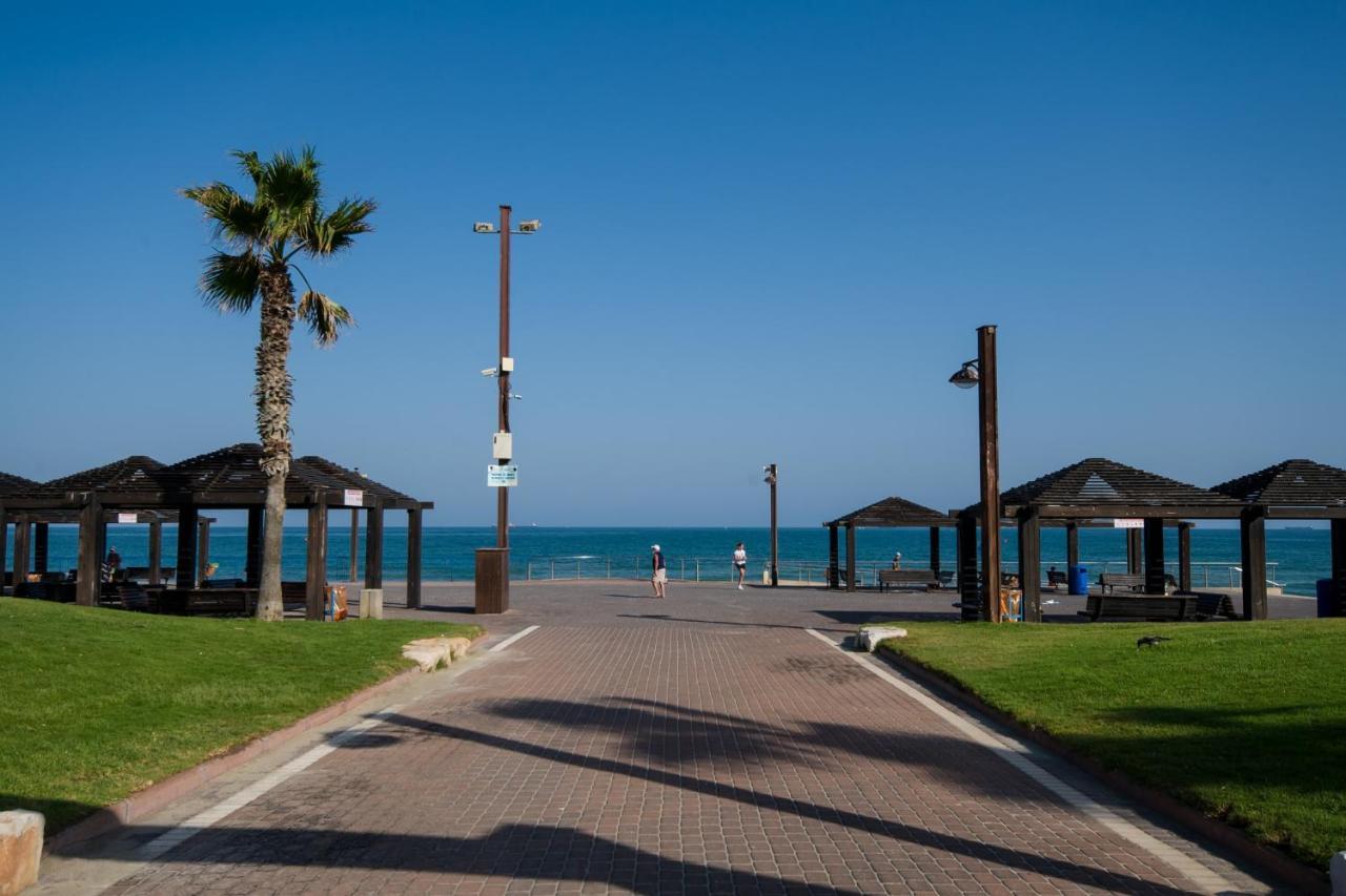 Luminous Sea Lejlighed Haifa Eksteriør billede